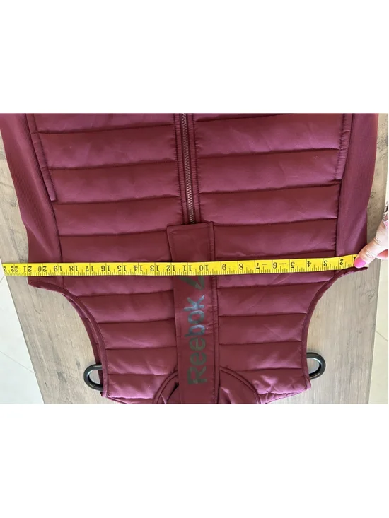 Reebok Getaway Womens Vest Quilted Zip Up Lightweight Burgundy Logo Size L - Picture 7 of 8